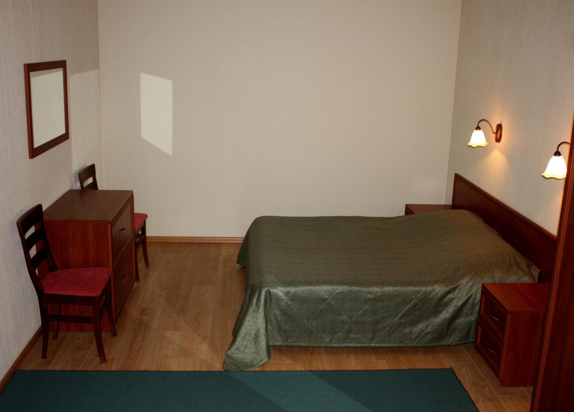 Mini-Hotel On Geroiv Energetykiv Street 18 Kiev Dış mekan fotoğraf