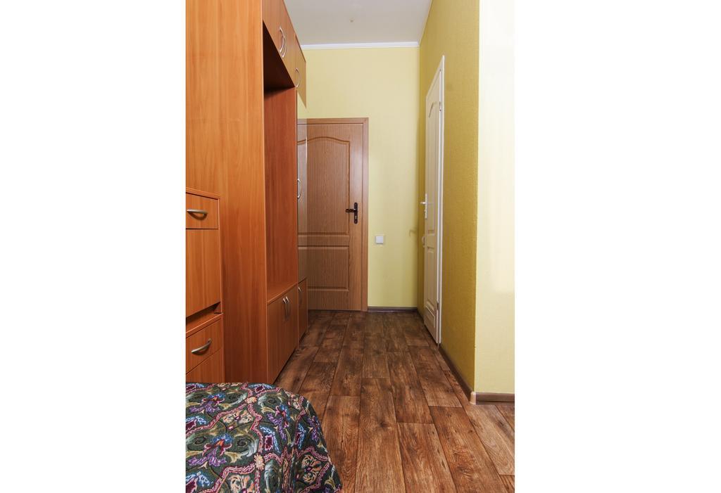 Mini-Hotel On Geroiv Energetykiv Street 18 Kiev Dış mekan fotoğraf