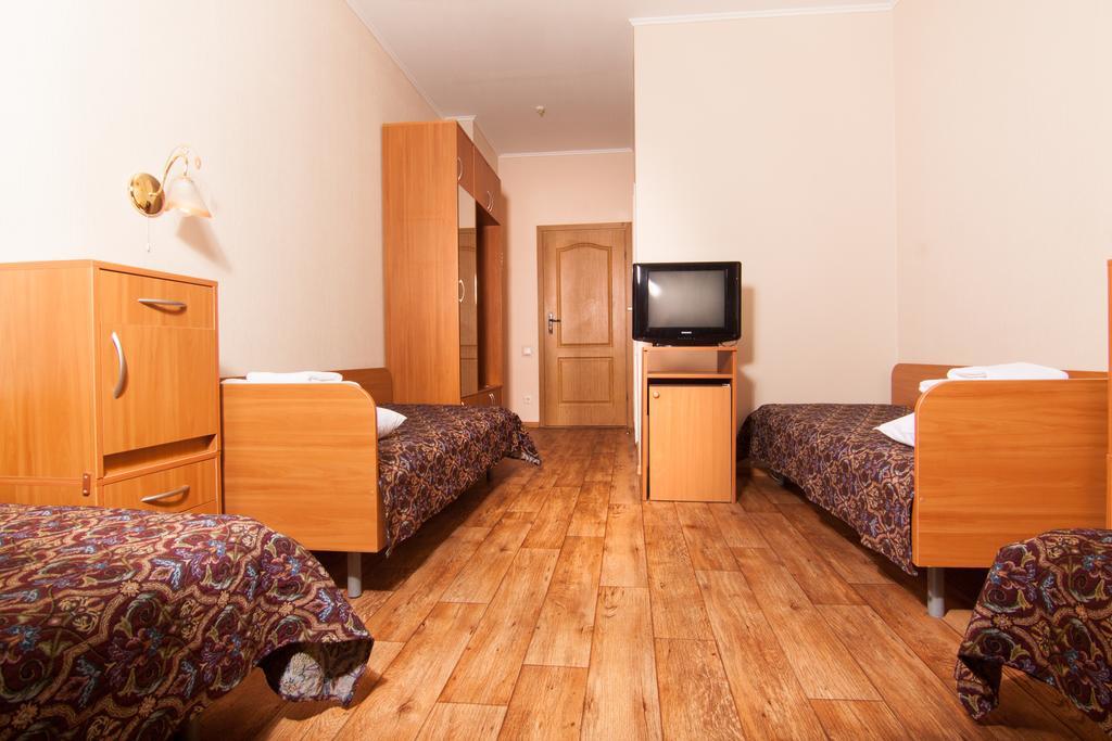 Mini-Hotel On Geroiv Energetykiv Street 18 Kiev Dış mekan fotoğraf