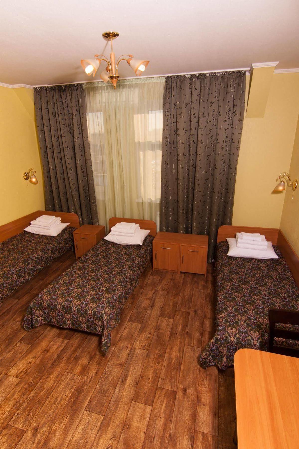 Mini-Hotel On Geroiv Energetykiv Street 18 Kiev Dış mekan fotoğraf